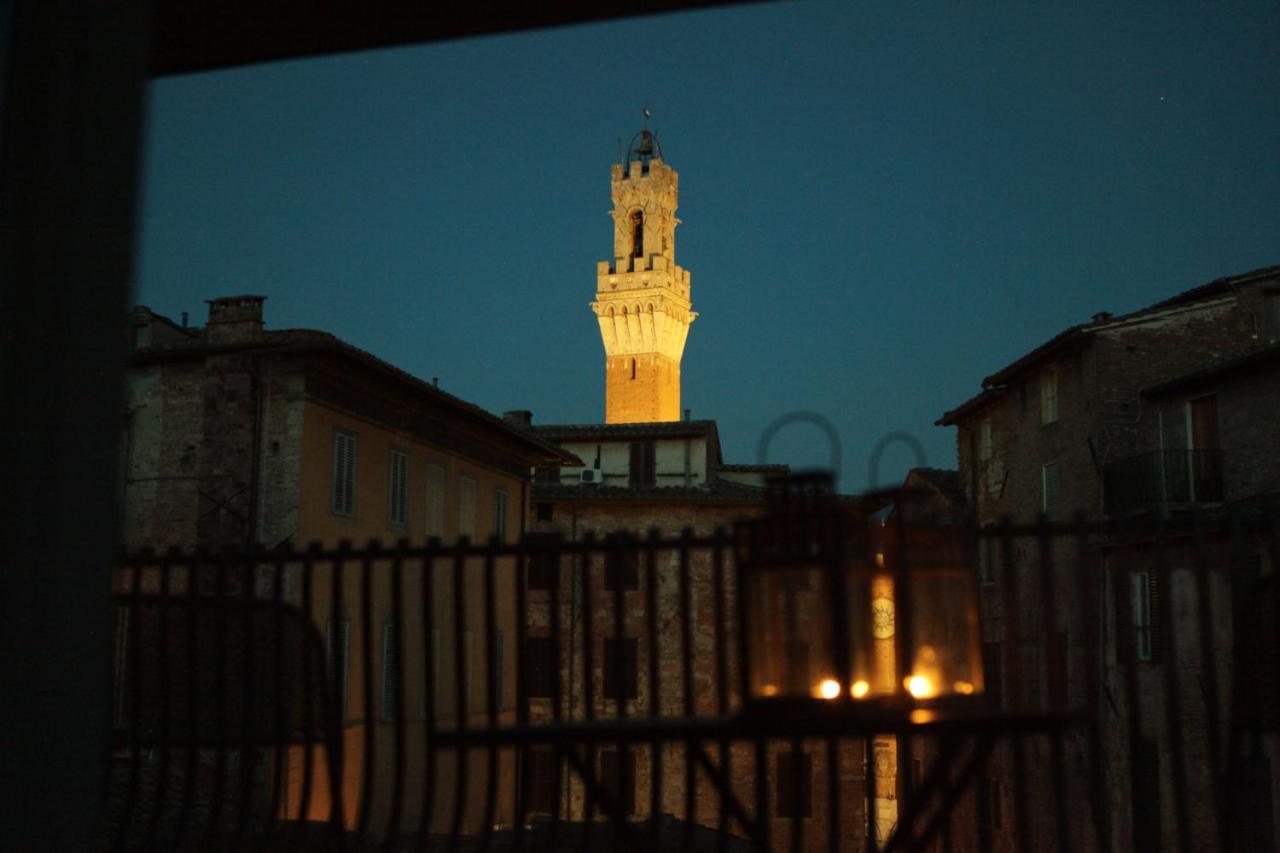 La Costarella - Central With Cozy Terrace Siena Dış mekan fotoğraf